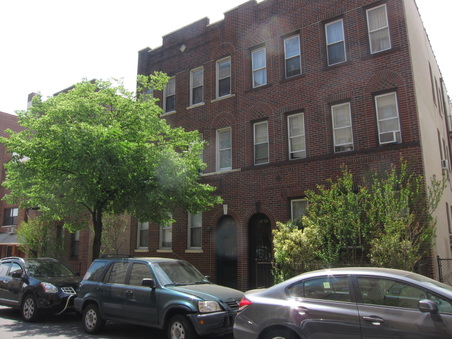 47-22 41 St Apt 3R (PENDING)