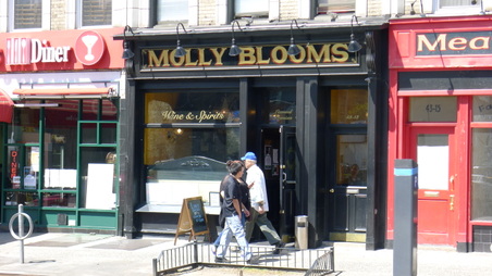 Molly Blooms