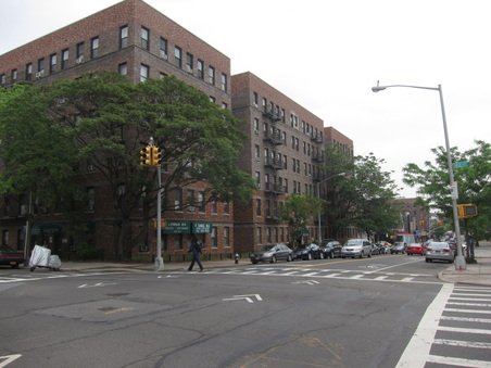 43-09 47th Ave