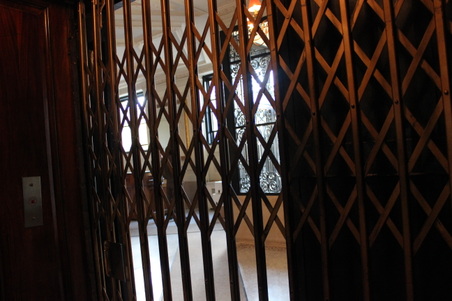 Enlarge photo 12