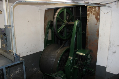 Enlarge photo 33