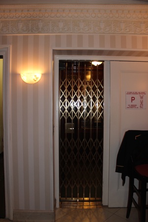 Enlarge photo 9