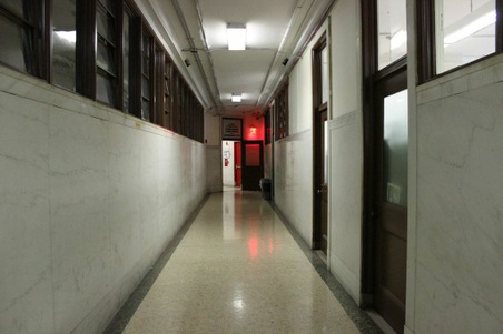 Int. Police Precinct