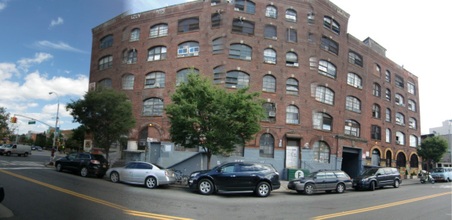 Roebling St