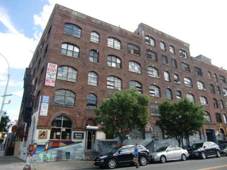 Enlarge photo 4