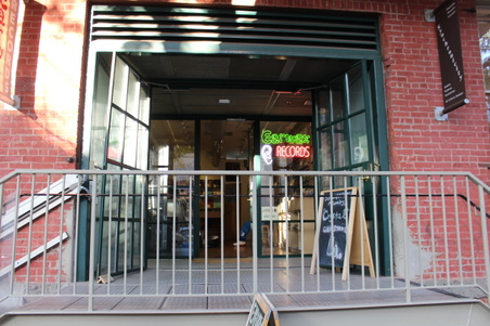 Enlarge photo 6