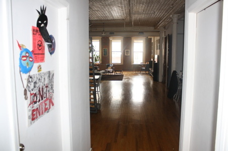 Enlarge photo 24