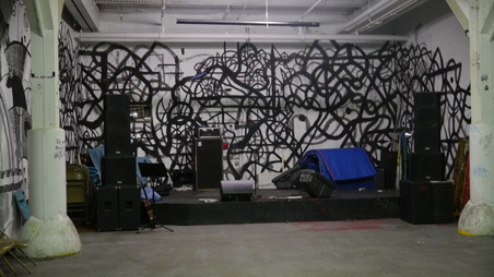 Enlarge photo 14