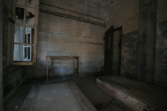 Enlarge photo 70