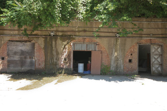 Enlarge photo 89