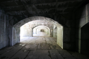 Enlarge photo 124
