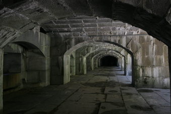 Enlarge photo 128