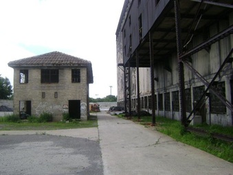 Enlarge photo 13