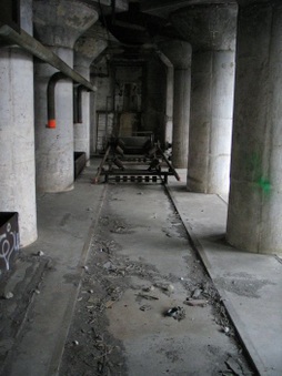 Enlarge photo 68
