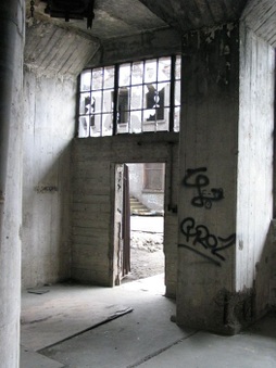 Enlarge photo 75