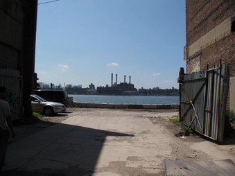 Enlarge photo 14