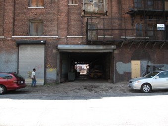 Enlarge photo 24