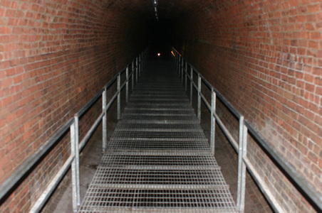Enlarge photo 17