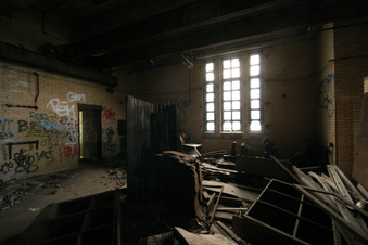Enlarge photo 48