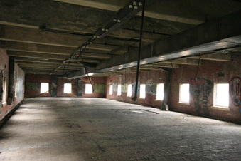 Enlarge photo 74