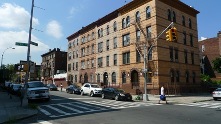Enlarge photo 3