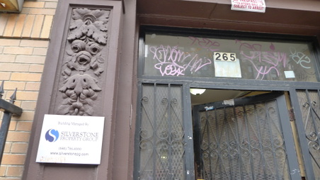Enlarge photo 12