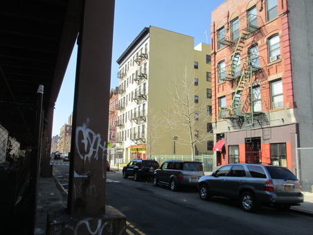 Enlarge photo 2