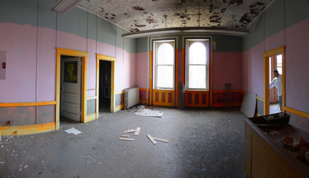 Enlarge photo 40