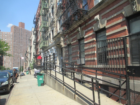 Enlarge photo 11