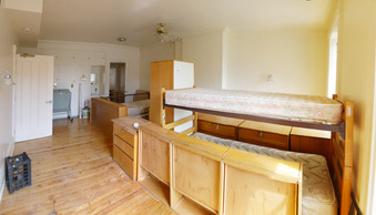 Enlarge photo 22