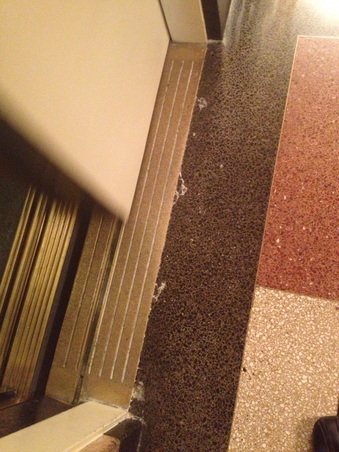 Enlarge photo 12