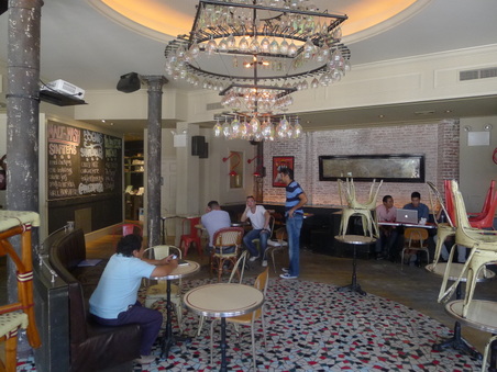 Enlarge photo 12