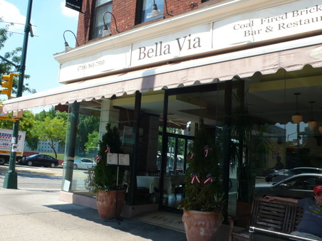 Bella Via - LIC