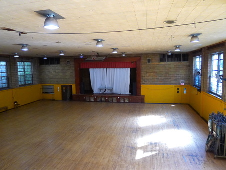 Int. Community Center