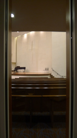 Enlarge photo 68