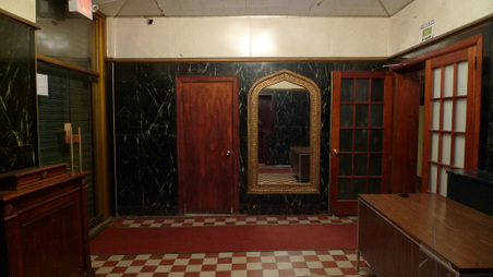Enlarge photo 16