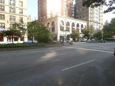 Enlarge photo 13
