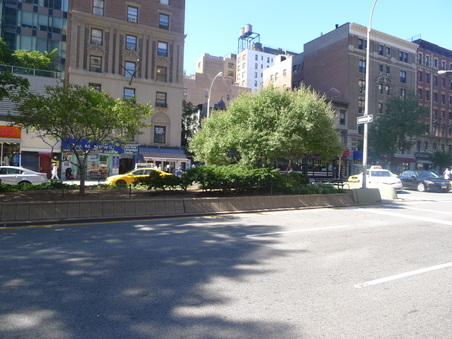 Enlarge photo 12