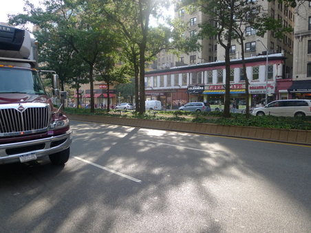 Enlarge photo 13