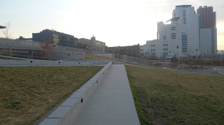 Enlarge photo 19