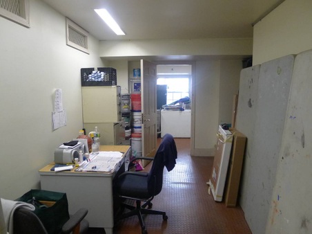 Enlarge photo 37