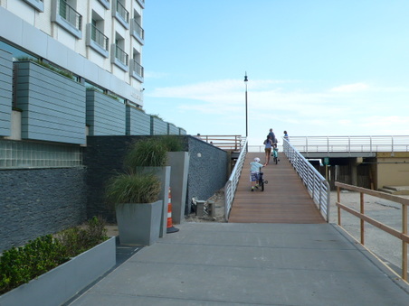 Enlarge photo 11