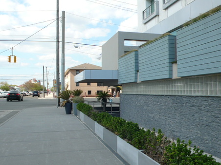 Enlarge photo 12
