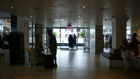 Enlarge photo 23