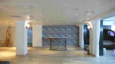 Enlarge photo 37