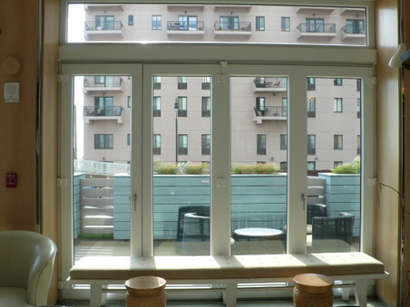 Enlarge photo 108