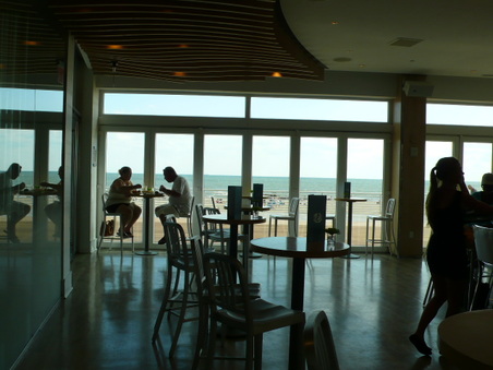 Enlarge photo 110