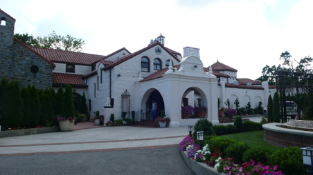 Douglaston Manor & Golf Course