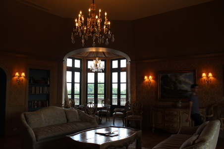 Enlarge photo 113