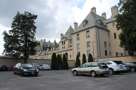 Enlarge photo 195